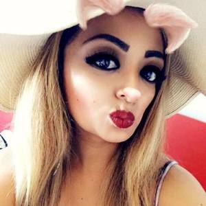 Meet your Posher, Lupe